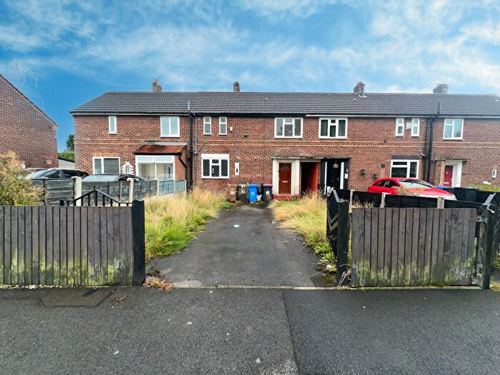 3 Bedroom Property For Sale In Castleway, Swinton, Manchester, Greater Manchester, M27