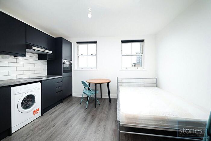 Property To Rent In Brent Street, London, NW4
