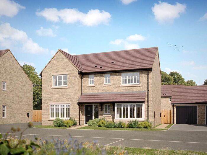 5 Bedroom Detached House For Sale In Banbury Road, Chipping Norton, OX7