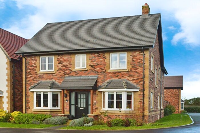 4 Bedroom Detached House For Sale In Keeves Avenue, Hanslope, Buckinghamshire, MK19