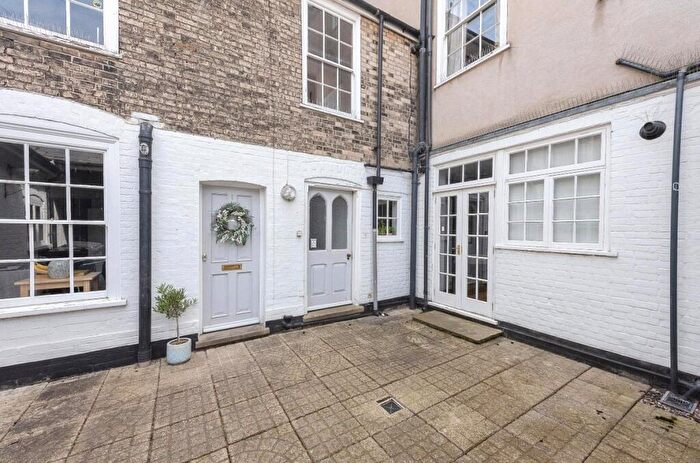 1 Bedroom Flat To Rent In Chequer Square, IP33