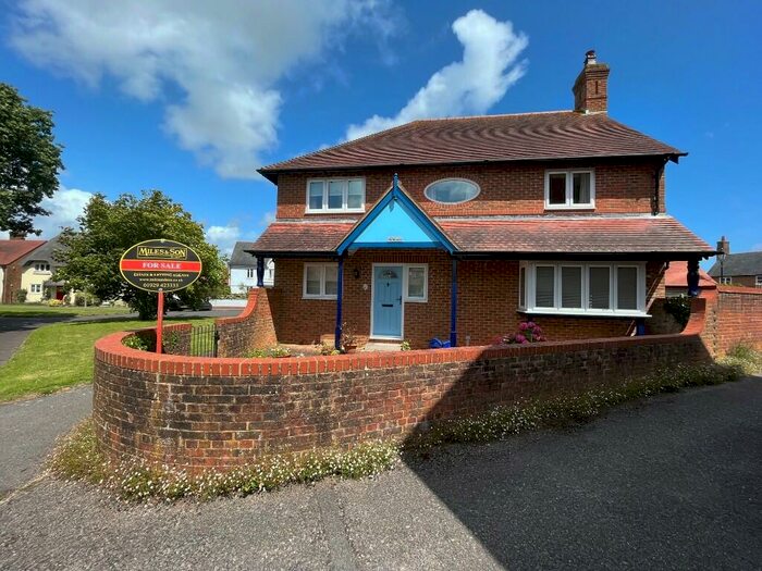 4 Bedroom Detached House For Sale In Stoborough Meadow, Nr. Wareham, BH20