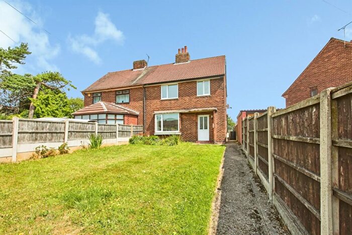 3 Bedroom Property To Rent In Town Street, Nottingham, NG16