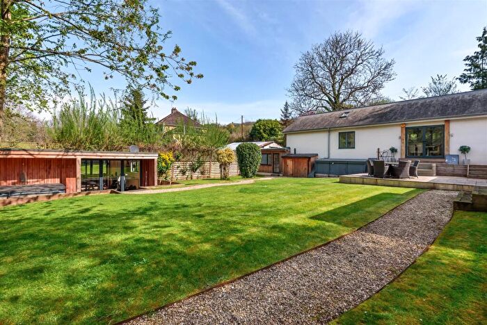 4 Bedroom Cottage To Rent In Deadmill Lane, Swainswick, Bath, BA1