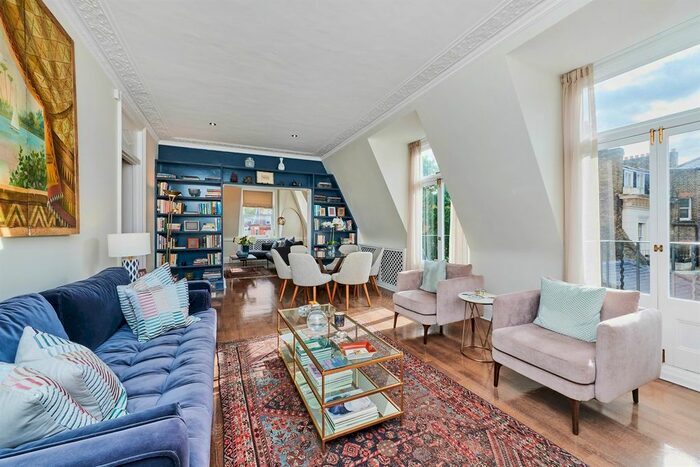 3 Bedroom Flat To Rent In Drayton Gardens, London, SW10