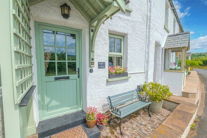 2 Bedroom Terraced House For Sale In Crooklands, Milnthorpe, Cumbria, LA7