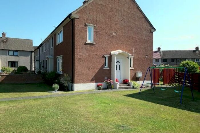 3 Bedroom Terraced House To Rent In Johnston Crescent, Dunfermline, Fife KY11