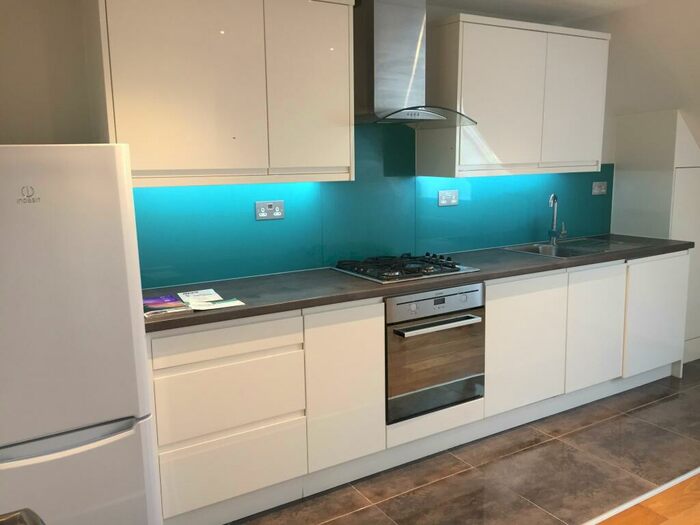 1 Bedroom Apartment To Rent In London Street, Basingstoke, RG21