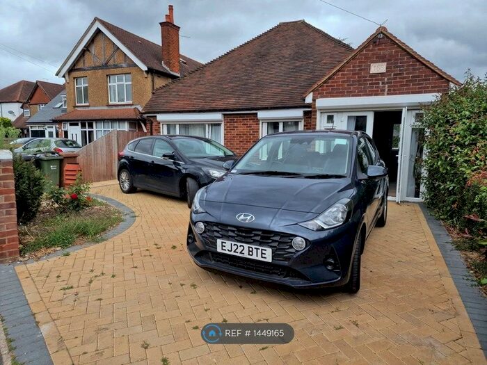 4 Bedroom Detached House To Rent In Stoughton Rd, Guildford, GU2