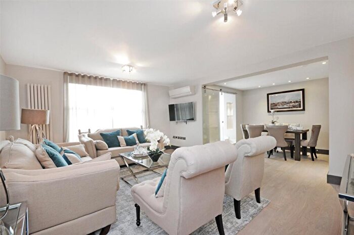 3 Bedroom Apartment To Rent In Boydell Court, St. Johns Wood Park, St Johns Wood, NW8