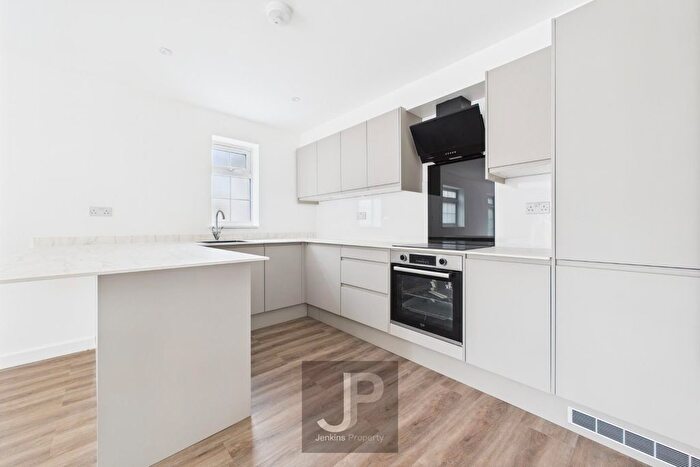 1 Bedroom Property To Rent In St. Marys Drive, Benfleet, SS7