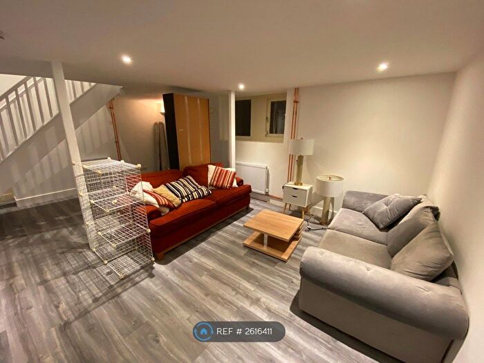 2 Bedroom Semi-Detached House To Rent In Aytoun Road, London, SW9