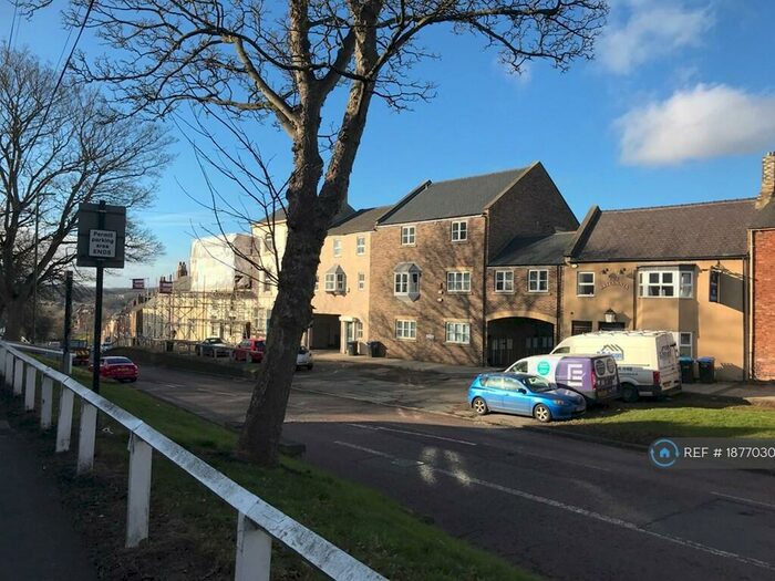 2 Bedroom Flat To Rent In Gilesgate, Durham City, DH1