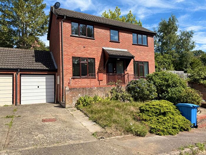 3 Bedroom House To Rent In Burnham Close, IP4