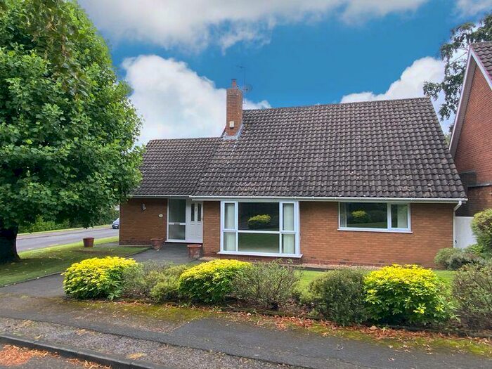 3 Bedroom Detached Bungalow To Rent In Park Road, Hagley, DY9