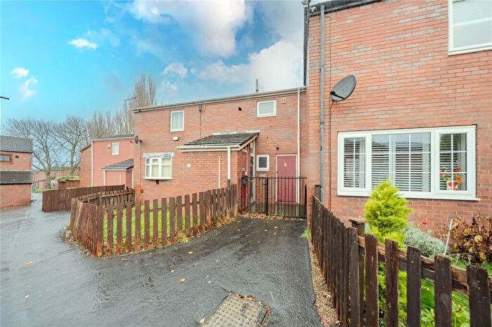 3 Bedroom Terraced House For Sale In First Avenue, Leeds, West Yorkshire, LS12