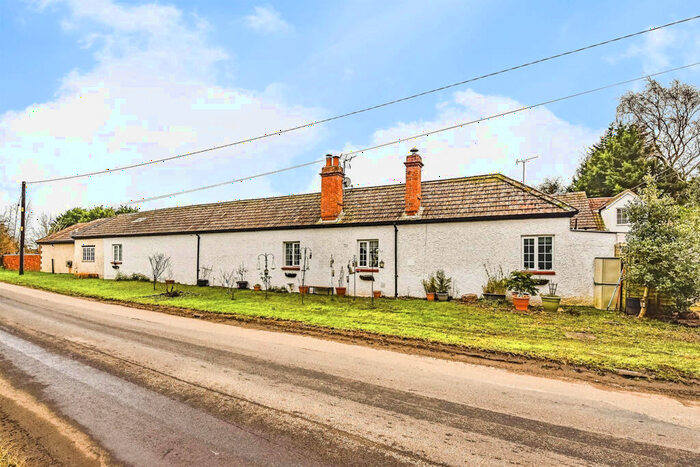2 Bedroom Character Property For Sale In Stable Cottage Hungerdown Lodge, Upper Seagry, Chippenham, SN15