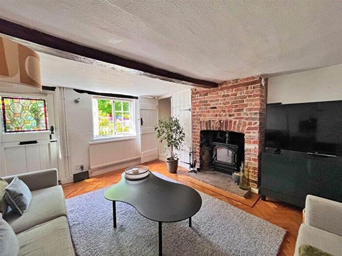 2 Bedroom House To Rent In Hatching Green Cottages, Hatching Green, Harpenden, AL5