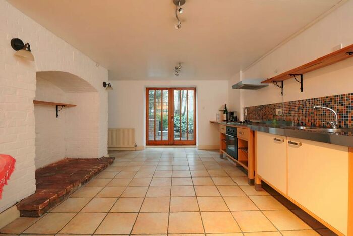 1 Bedroom Flat To Rent In Shepherds Hill, Highgate, N6