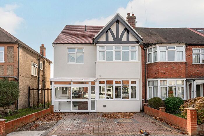 4 Bedroom End Terrace House For Sale In Springfield Avenue, London, SW20