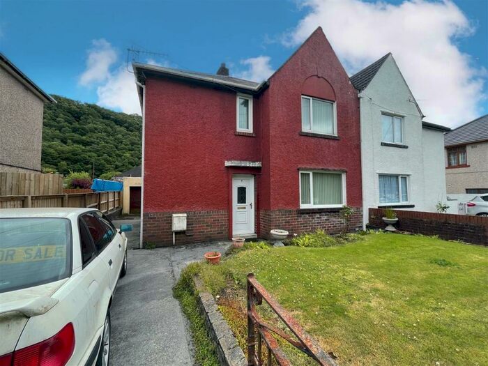 3 Bedroom Semi-Detached House For Sale In Brynawelon, Tonna, Neath, SA11