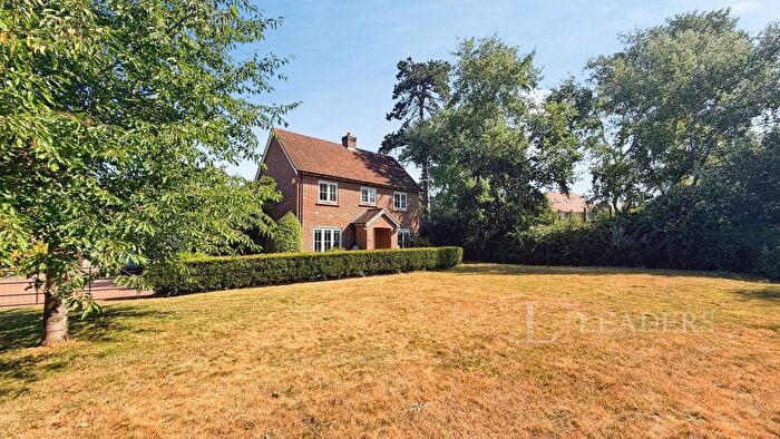 4 Bedroom Detached House For Sale In Nightingale Lane, Barnham, Bognor Regis, PO22