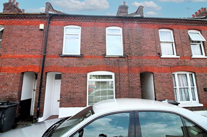 3 Bedroom Terraced House To Rent In Three Bedroom Terrace On Frederick Street, Luton, LU2