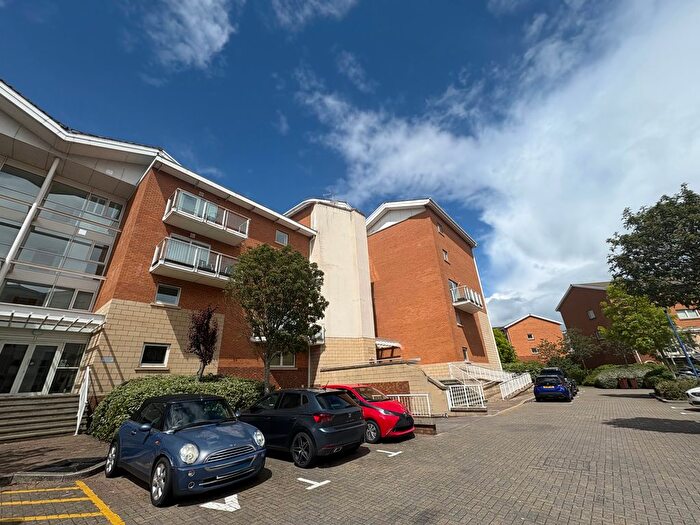2 Bedroom Flat To Rent In Chandlery Way Lynton Court, Cardiff, CF10