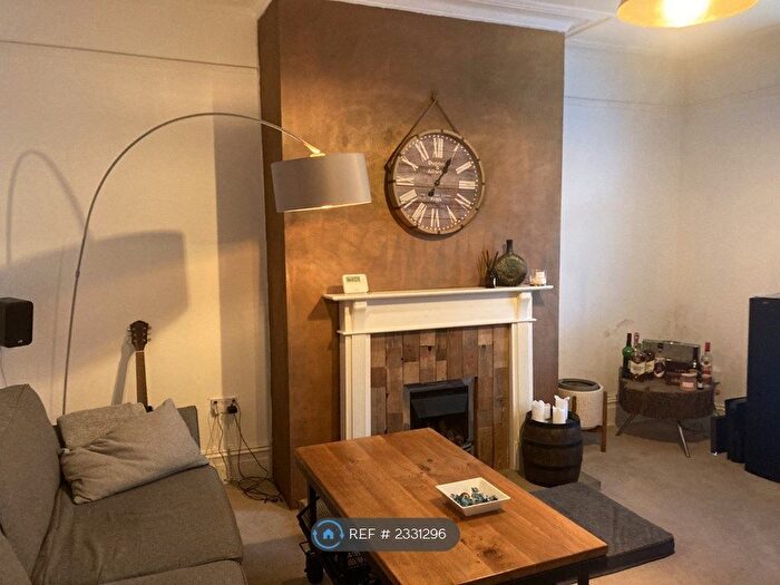 3 Bedroom Terraced House To Rent In Copley Avenue, Halifax, HX2