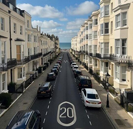 2 Bedroom Flat For Sale In Waterloo Street, Hove, BN3