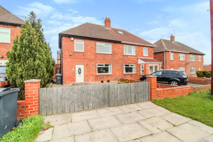 3 Bedroom Semi-Detached House To Rent In Horton Avenue, Shiremoor, Newcastle Upon Tyne, NE27