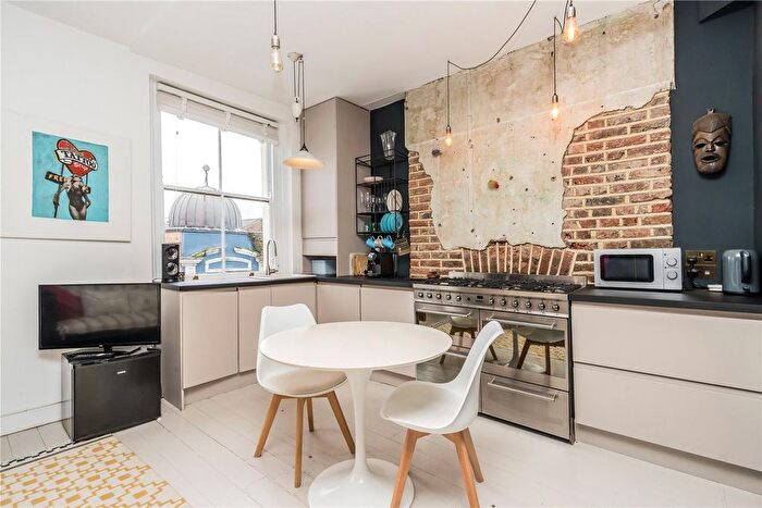 1 Bedroom Flat To Rent In Portobello Road, London, W11