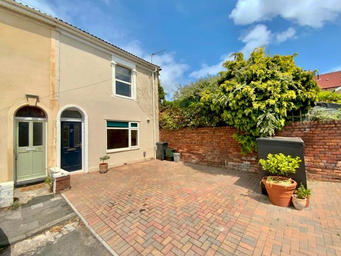 2 Bedroom End Of Terrace House For Sale In Rose Road, Bristol, BS5