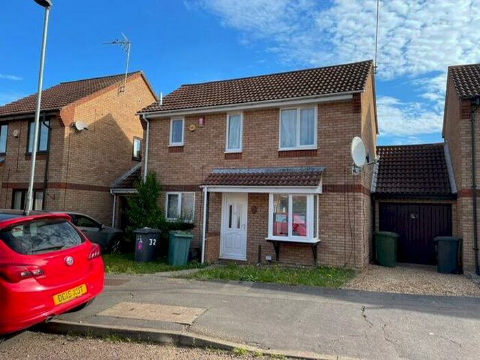 3 Bedroom House To Rent In Mardale Gardens, Peterborough, PE4