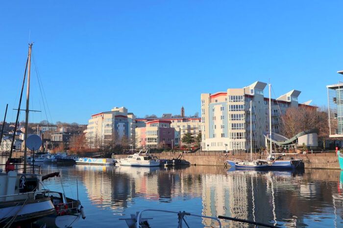 2 Bedroom Apartment To Rent In Hannover Quay, Bristol, BS1