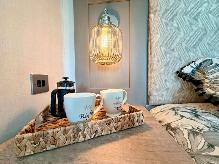 2 Bedroom Caravan For Sale In Bellingham, Hexham, NE48