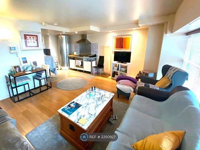 1 Bedroom Flat To Rent In Paradise Street, Birmingham, B1