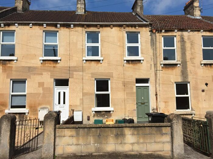 4 Bedroom House To Rent In Lorne Road, BA2