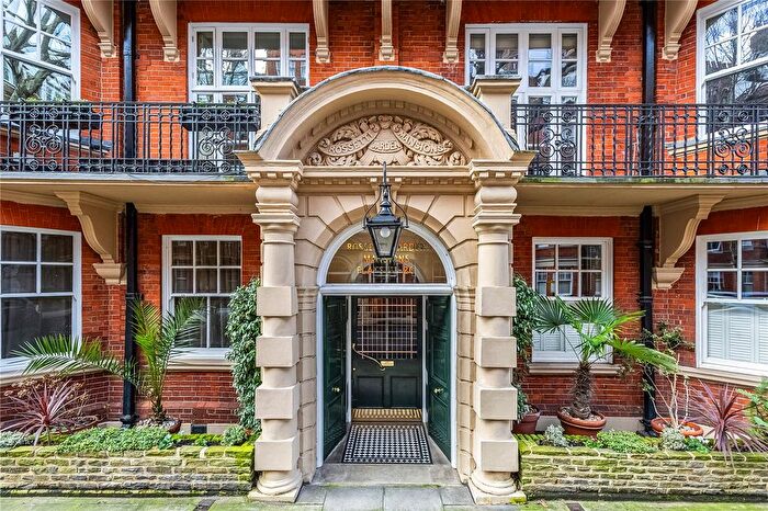 3 Bedroom Flat For Sale In Rossetti Garden Mansions, Flood Street, Chelsea, London, SW3