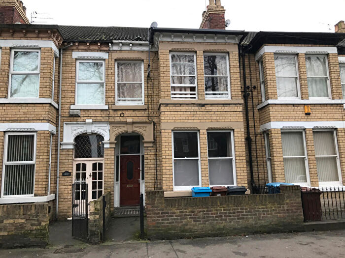 3 Bedroom Terraced House To Rent In Boulevard, Hull, HU3