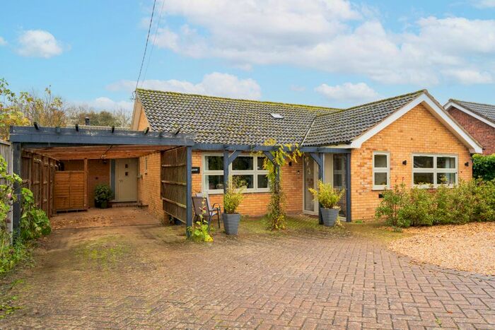3 Bedroom Detached Bungalow For Sale In Fakenham Road, East Bilney, Dereham, NR20