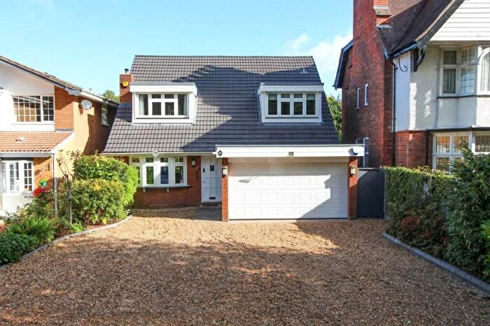 4 Bedroom Detached House For Sale In Streetly Lane, Four Oaks, B74
