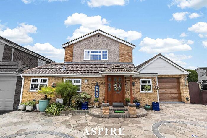 4 Bedroom Detached House For Sale In Kenneth Road, SS7