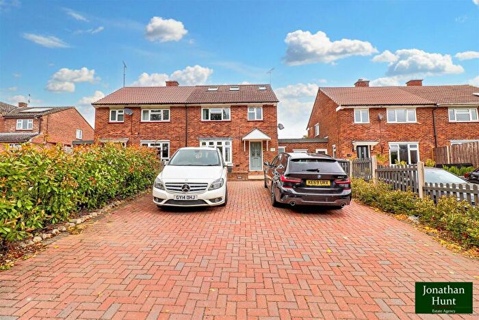3 Bedroom Semi-Detached House To Rent In The Pyghtle, Buntingford, SG9