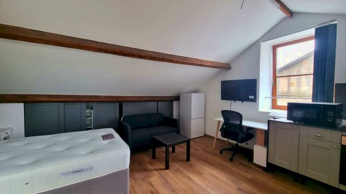 1 Bedroom Private Hall To Rent In Studio, A Brock Street, LA1