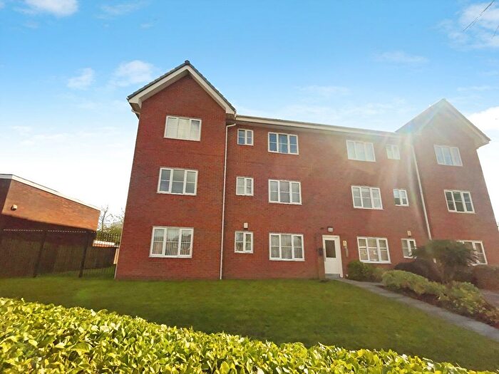 2 Bedroom Flat To Rent In Gypsy Moth Close, Timperley, Altrincham, Cheshire, WA15