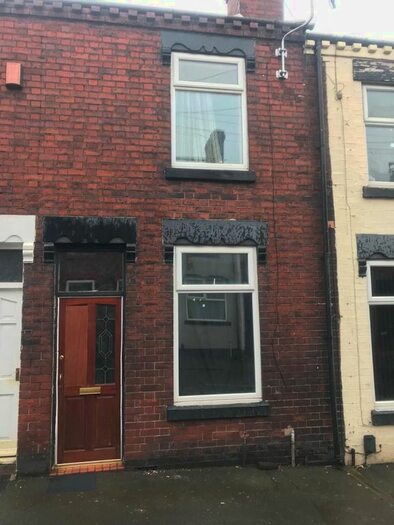 2 Bedroom Terraced House To Rent In Portland Street, Cobridge ST1
