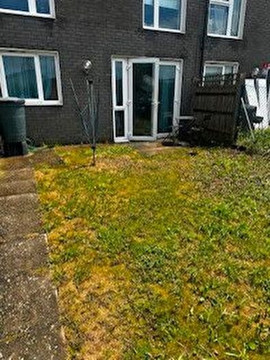 Studio To Rent In Crossness Road, Barking, Essex, IG11