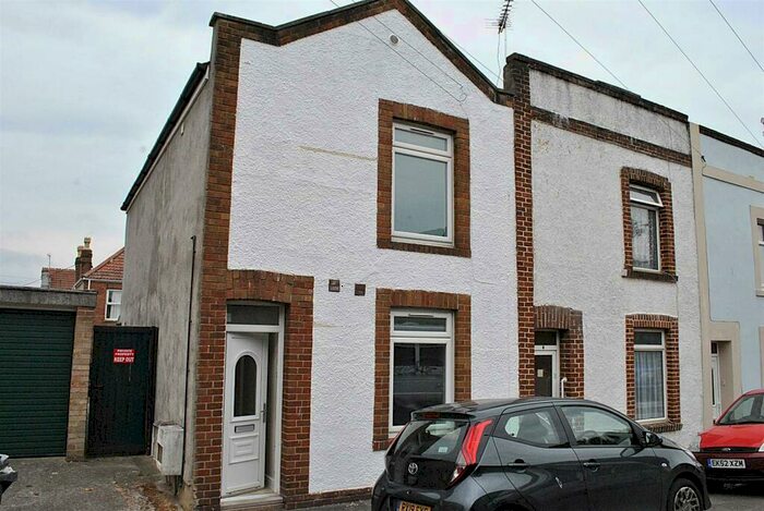 1 Bedroom Apartment To Rent In Alfred Street, Redfield, BS5