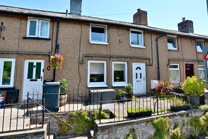 2 Bedroom Terraced House For Sale In Victoria Terrace, Crickhowell, Powys, NP8